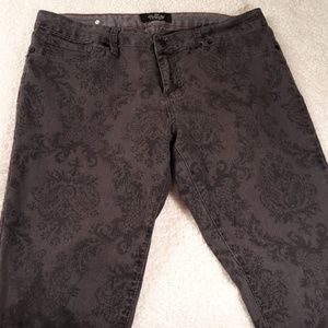 Gray Damask Print Skinny Jean's Sz 14/16